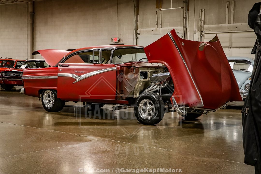 1956 Ford Fairlane