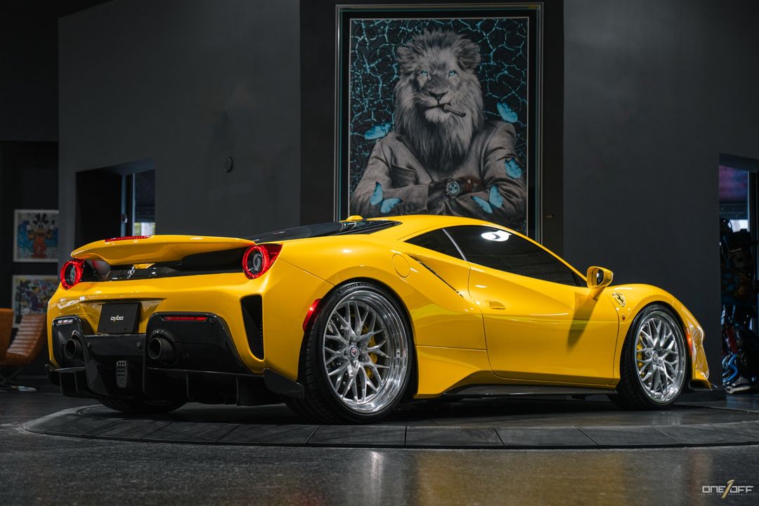 2020 Ferrari 488 Pista