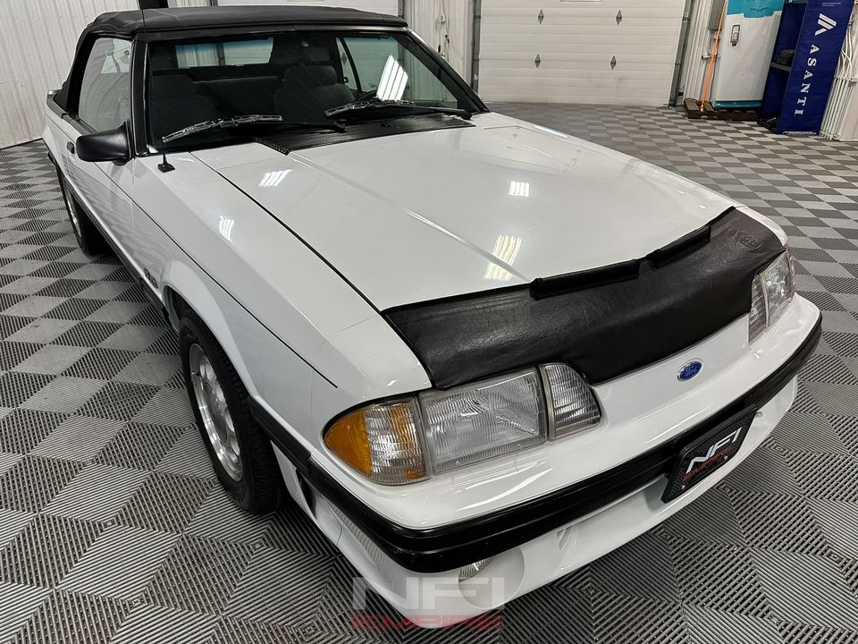 1987 Ford Mustang