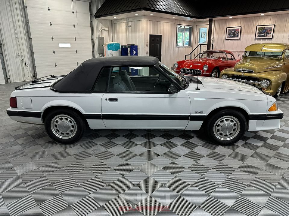 1987 Ford Mustang