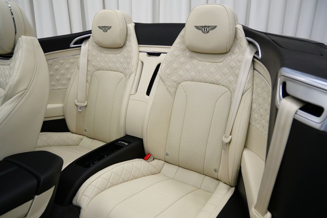2022 Bentley Continental