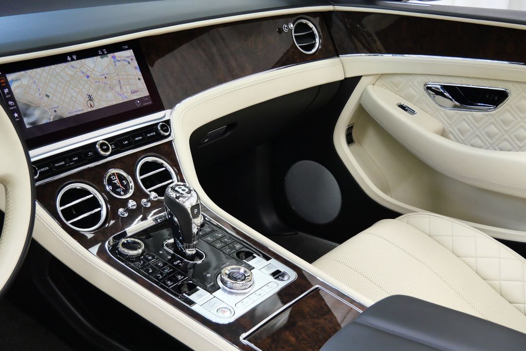 2022 Bentley Continental