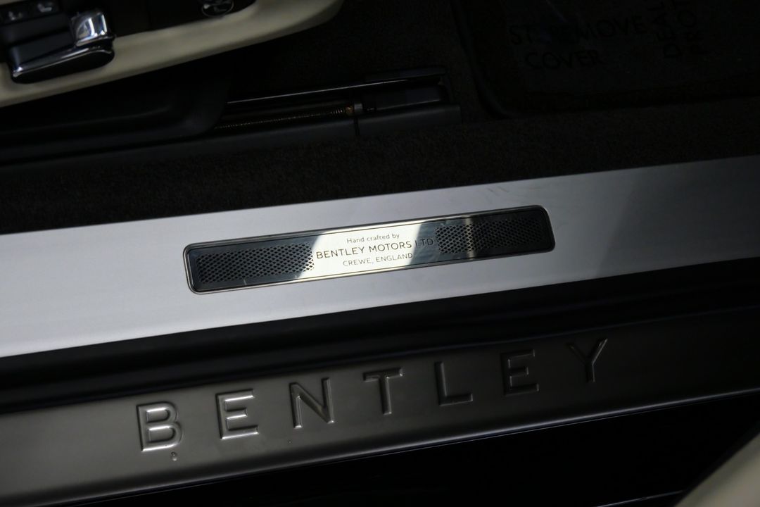 2022 Bentley Continental