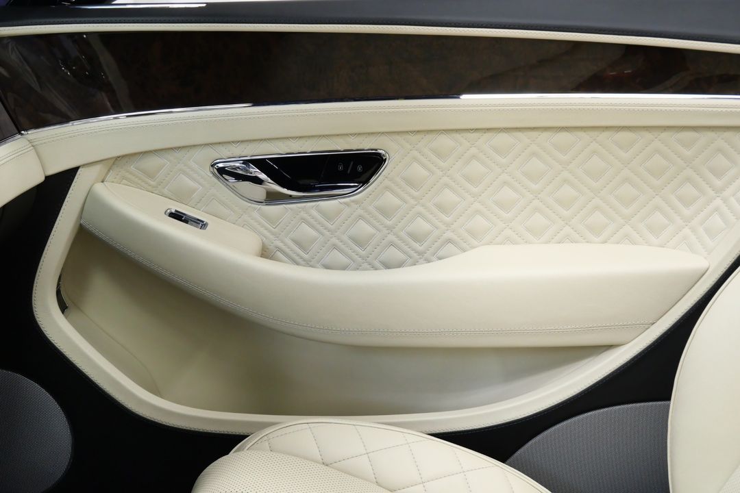 2022 Bentley Continental