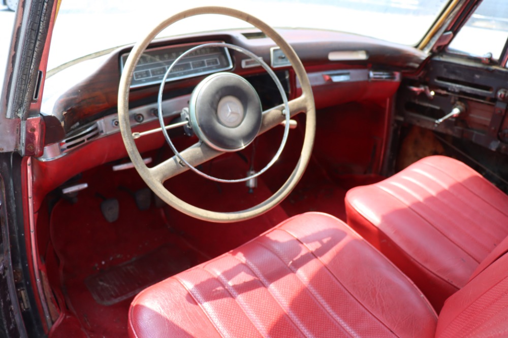 1960 Mercedes-Benz 220SE