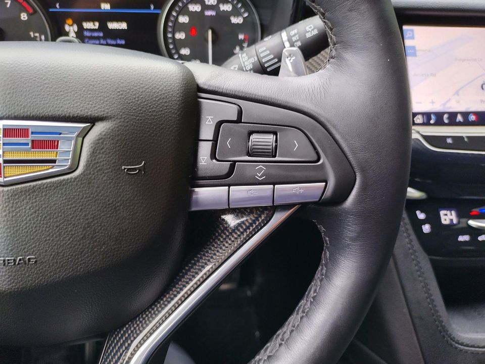2025 Cadillac XT6