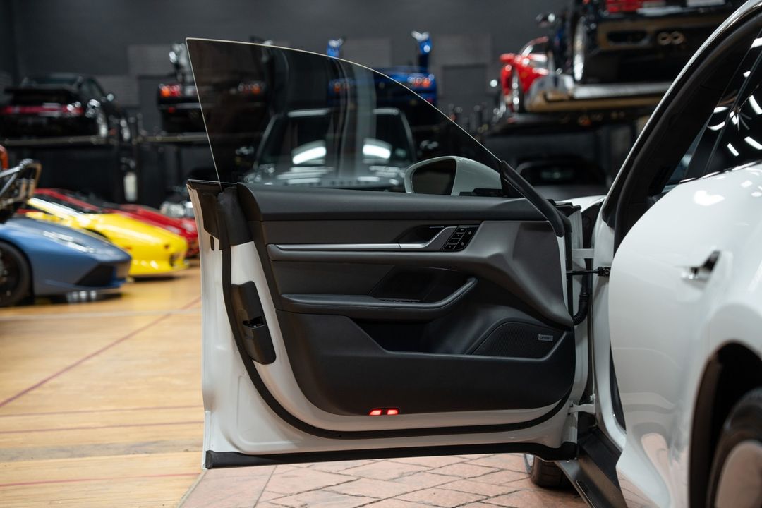 2020 Porsche Taycan