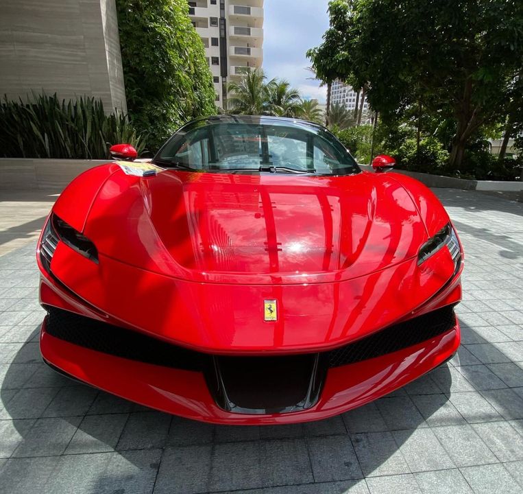 2023 Ferrari SF90 Spider (Assetto Fiorano)