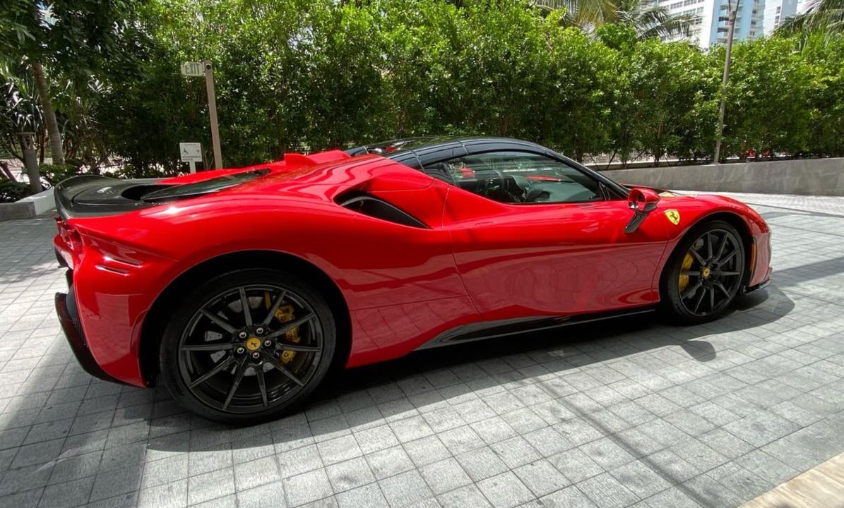 2023 Ferrari SF90 Spider (Assetto Fiorano)