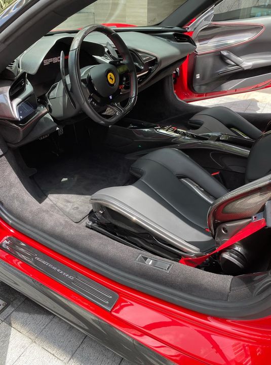 2023 Ferrari SF90 Spider (Assetto Fiorano)