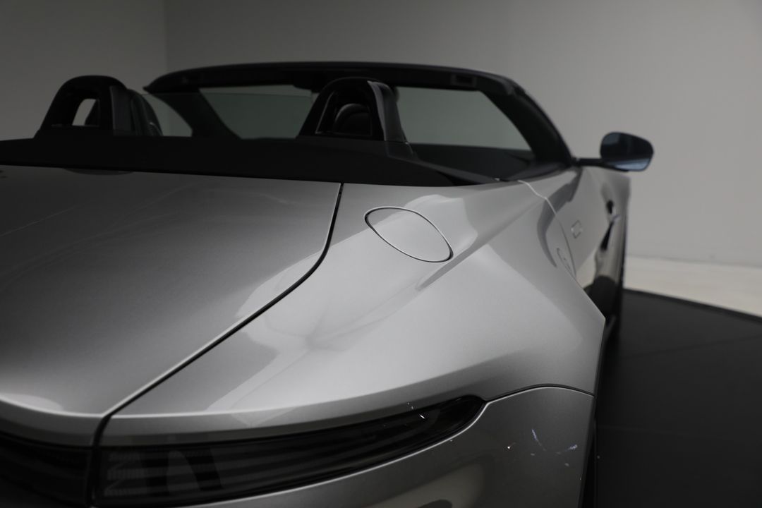2026 Aston Martin Vantage