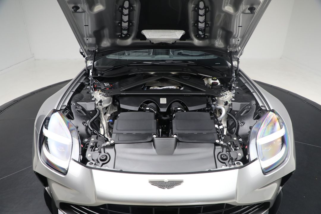 2026 Aston Martin Vantage