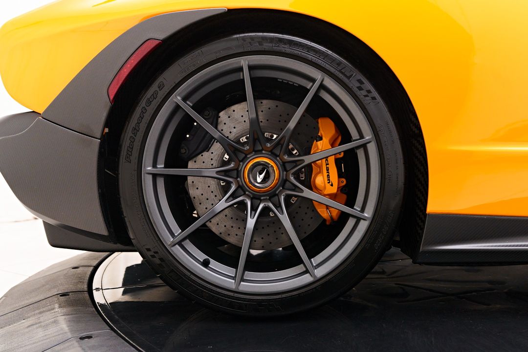 2019 McLaren Senna