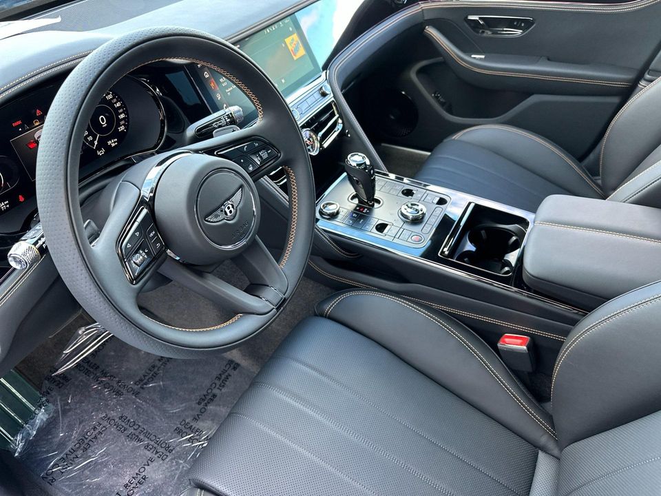 2025 Bentley Flying Spur