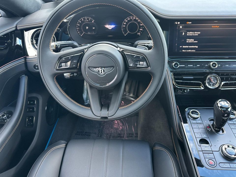 2025 Bentley Flying Spur