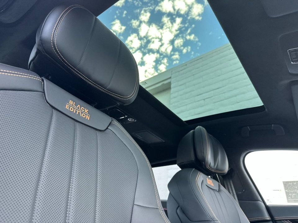 2025 Bentley Flying Spur