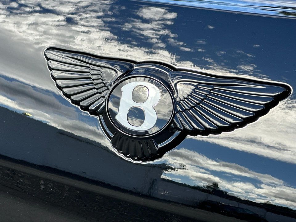 2025 Bentley Flying Spur