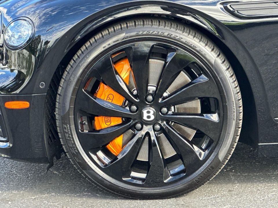 2025 Bentley Flying Spur