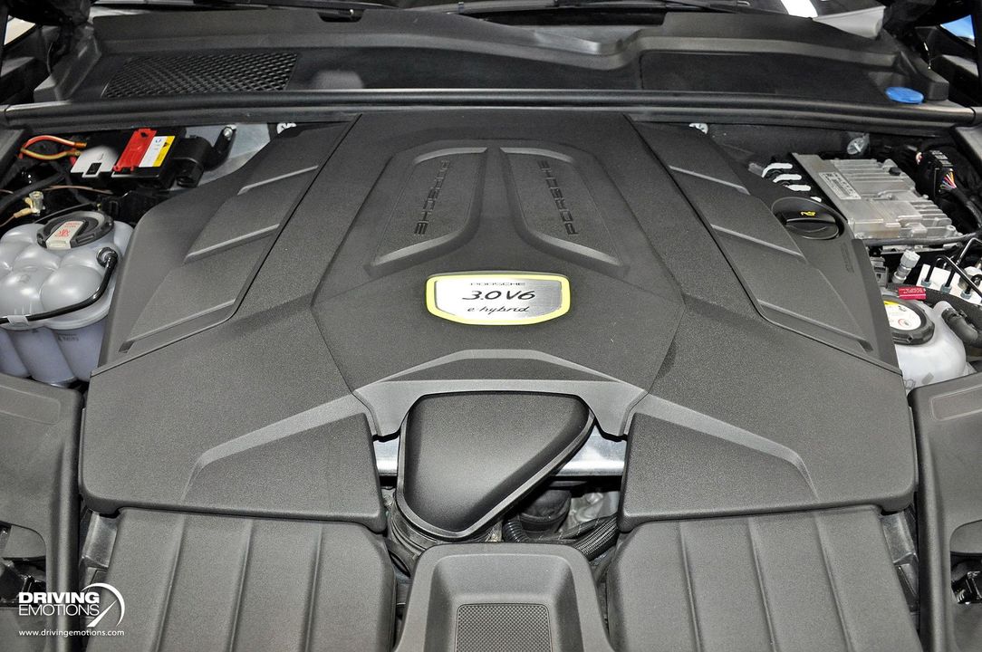 2021 Porsche Cayenne E-Hybrid