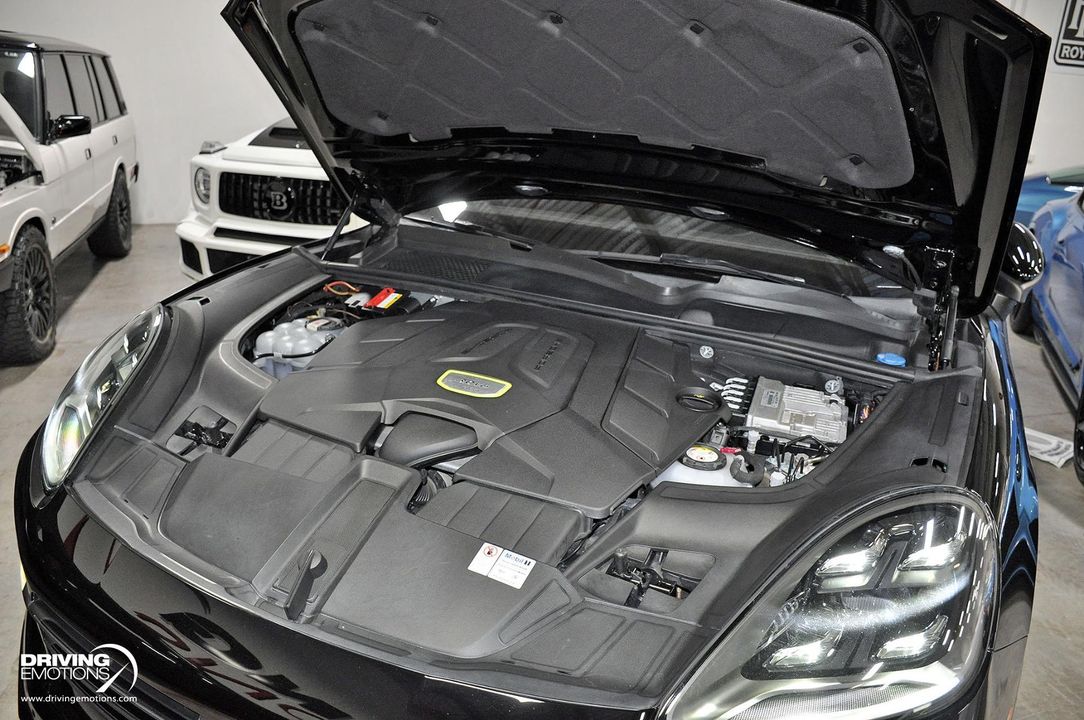 2021 Porsche Cayenne E-Hybrid