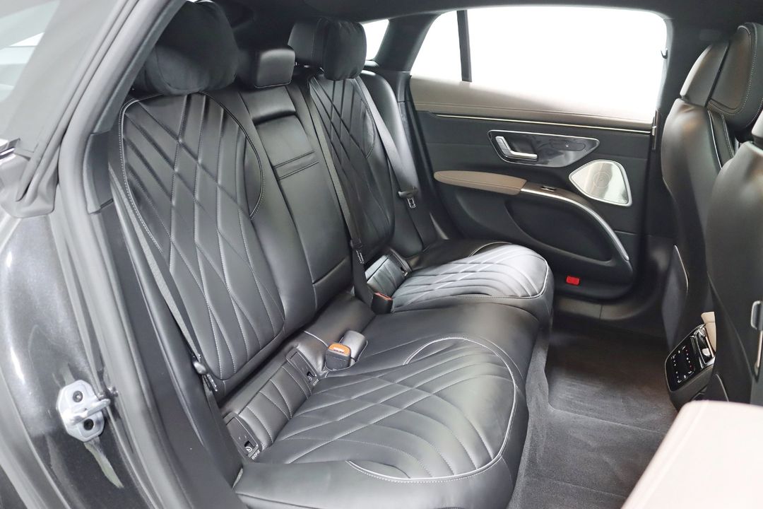 2022 Mercedes-Benz EQS