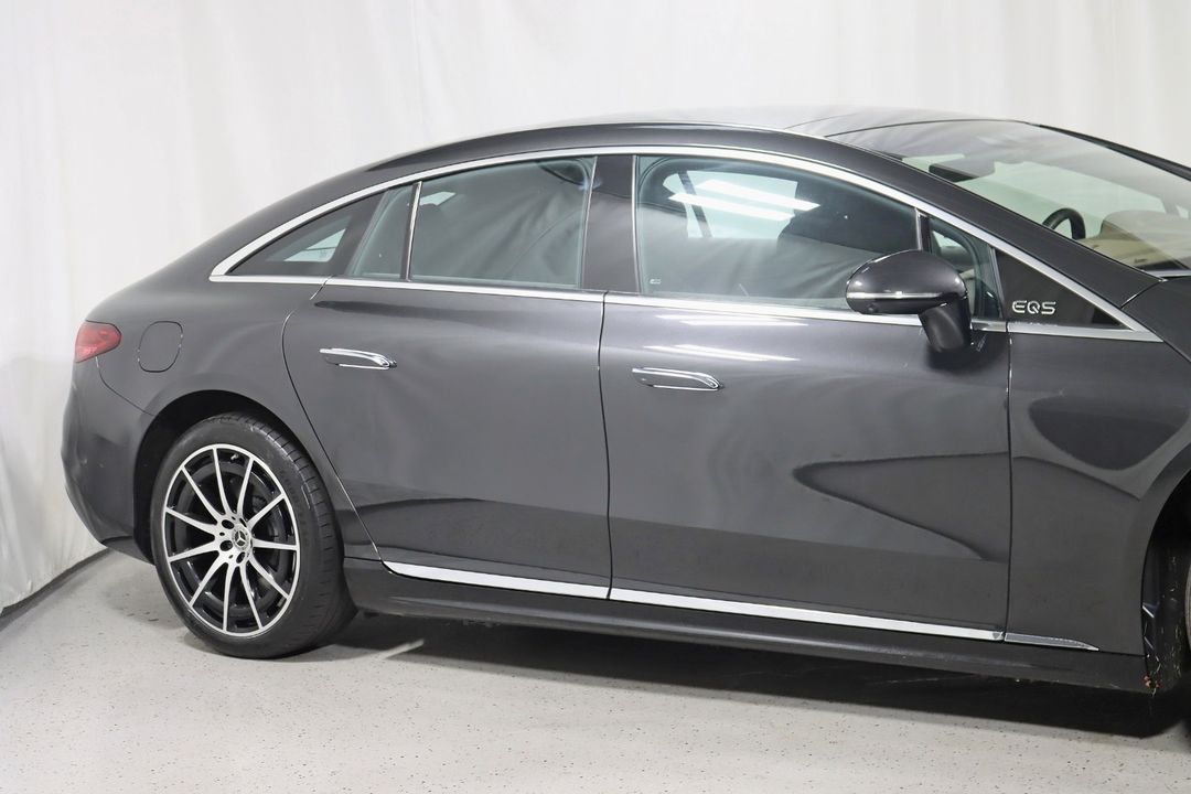2022 Mercedes-Benz EQS
