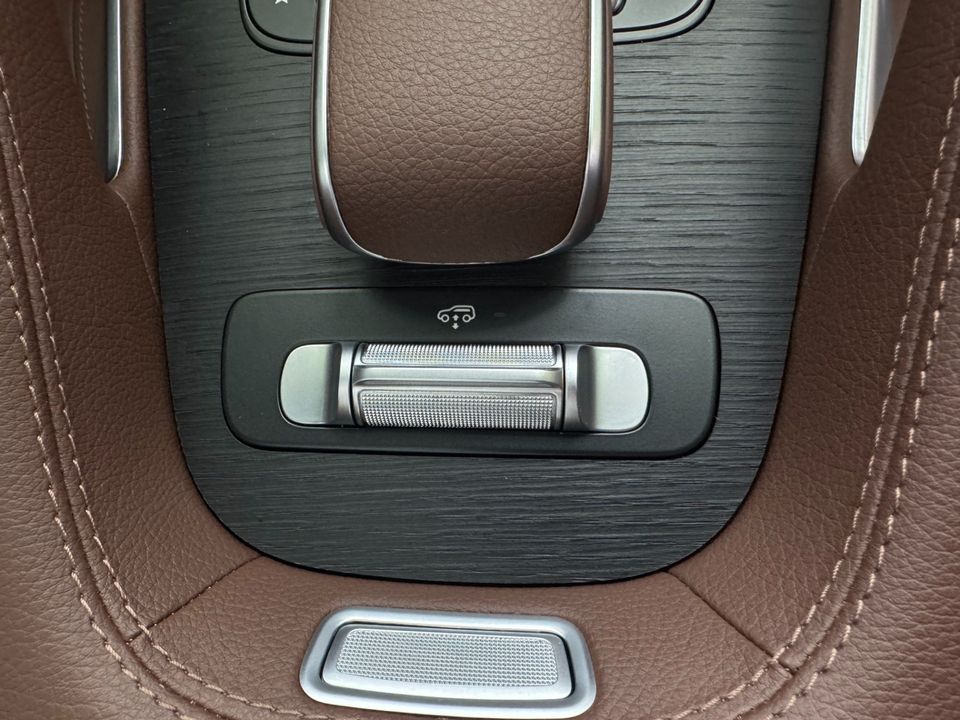 2024 Mercedes-Benz GLS 450