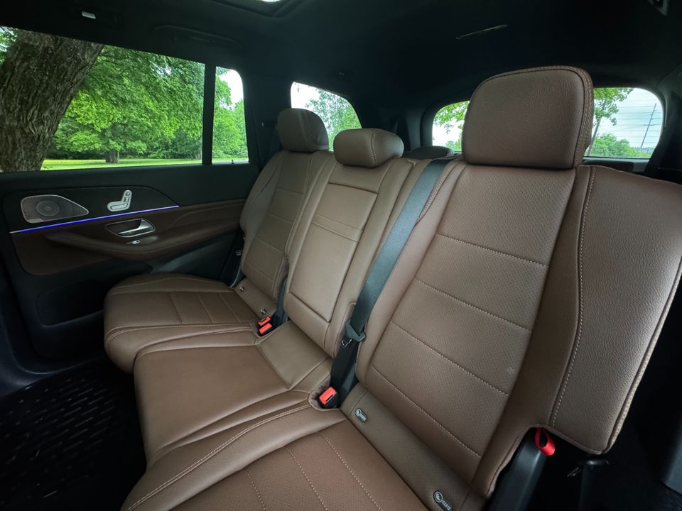 2024 Mercedes-Benz GLS 450