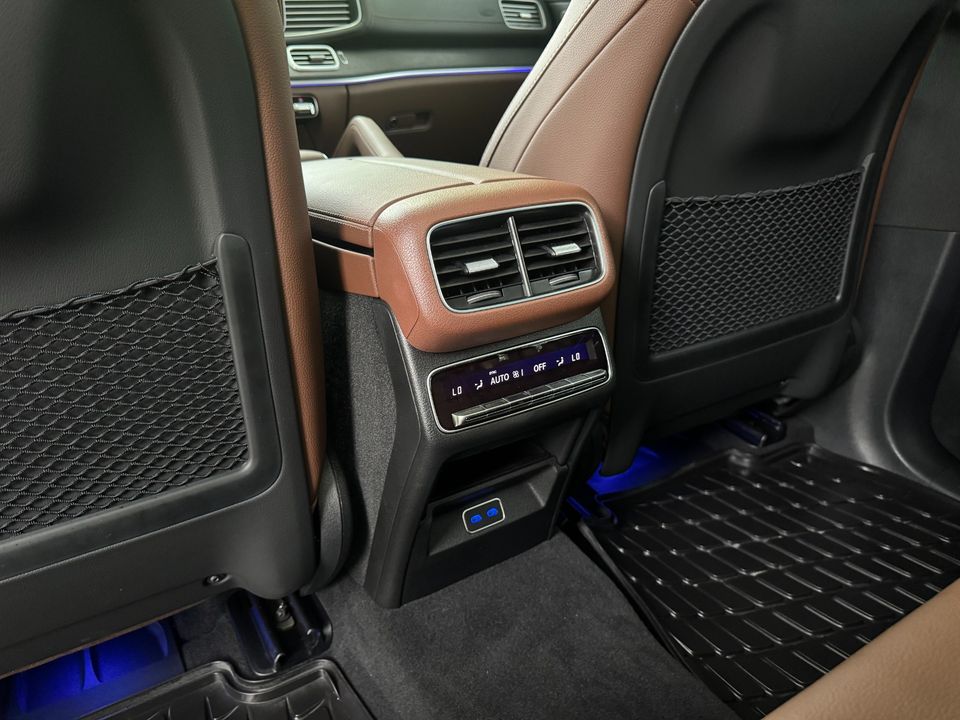 2024 Mercedes-Benz GLS 450