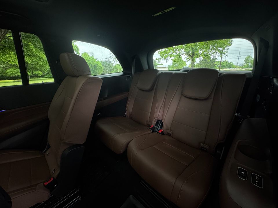 2024 Mercedes-Benz GLS 450