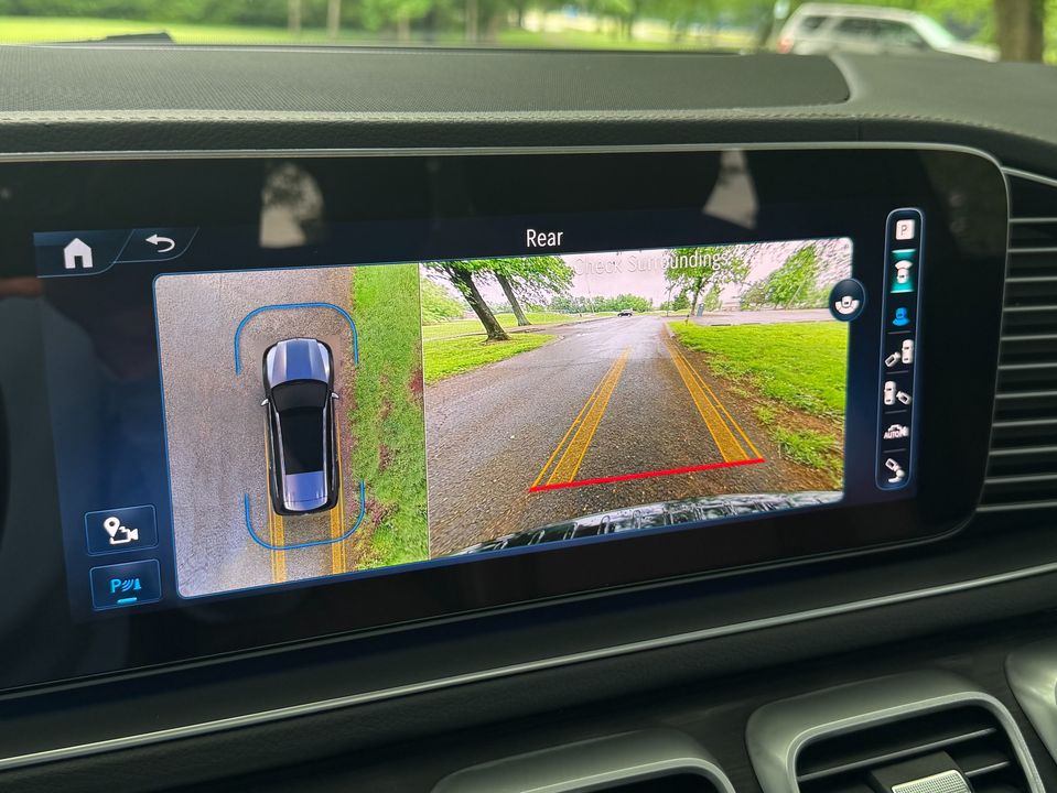 2024 Mercedes-Benz GLS 450