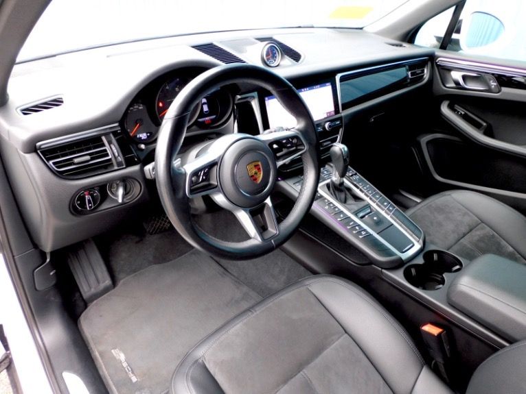 2021 Porsche Macan