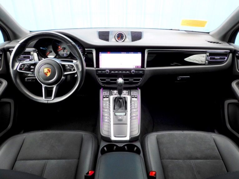 2021 Porsche Macan