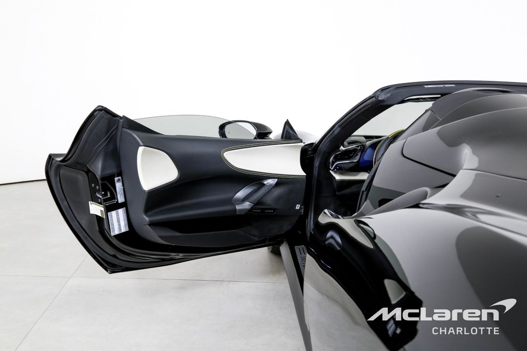 2024 Ferrari SF90 Spider