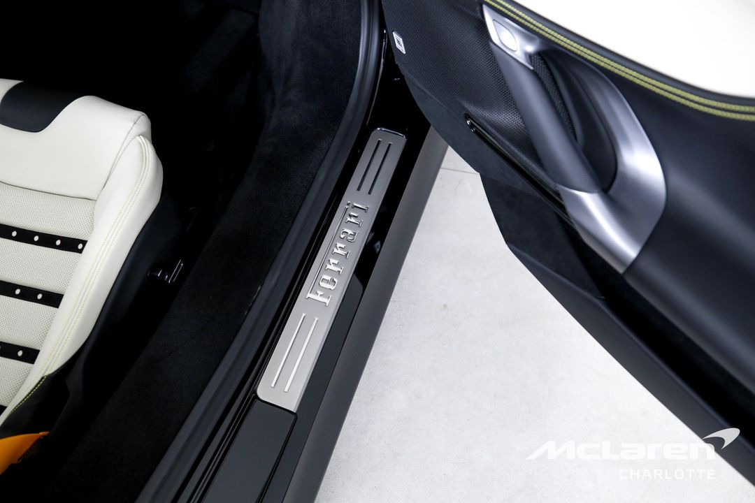 2024 Ferrari SF90 Spider