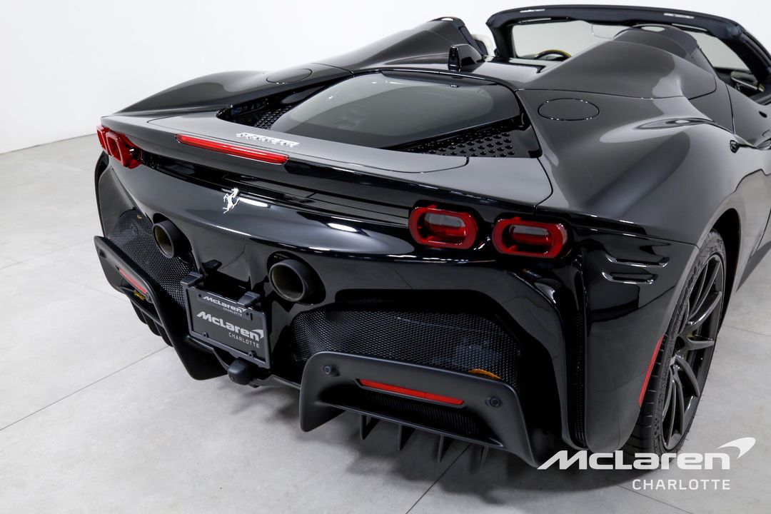 2024 Ferrari SF90 Spider