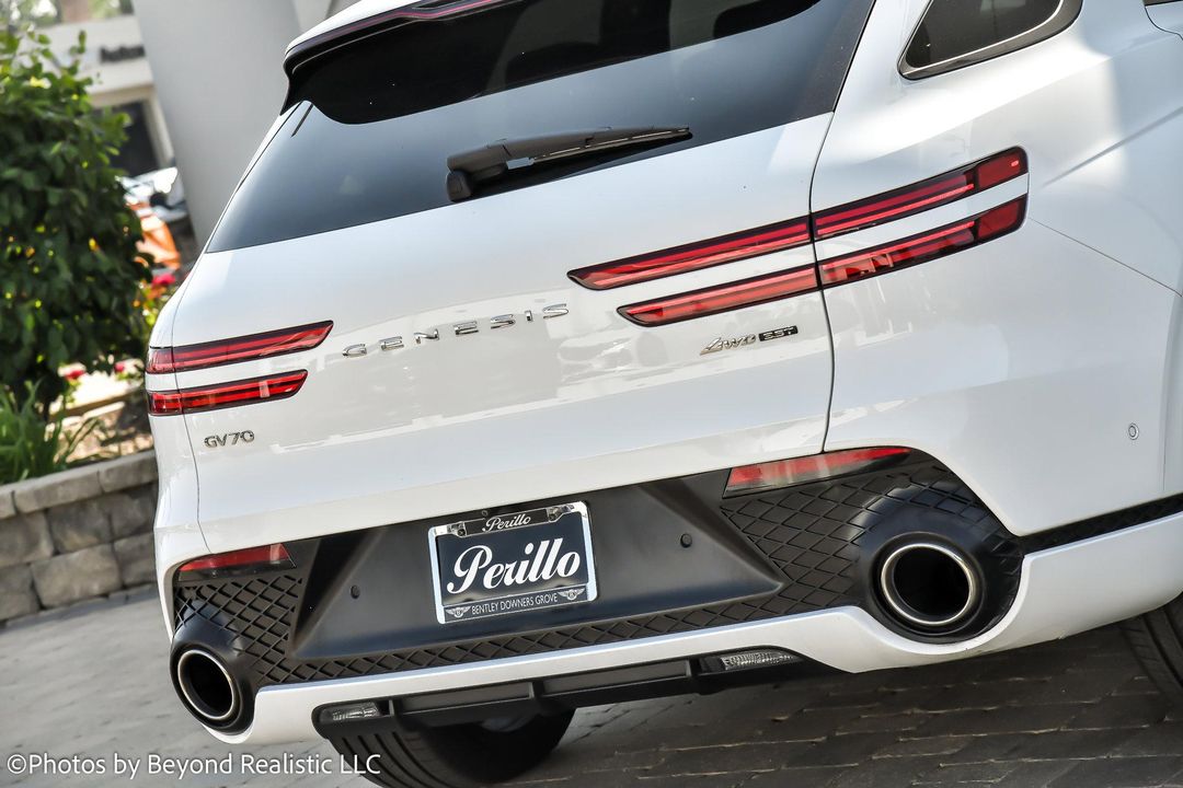 2024 Genesis GV70