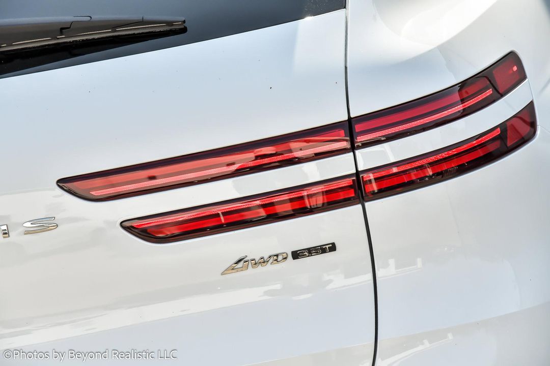2024 Genesis GV70