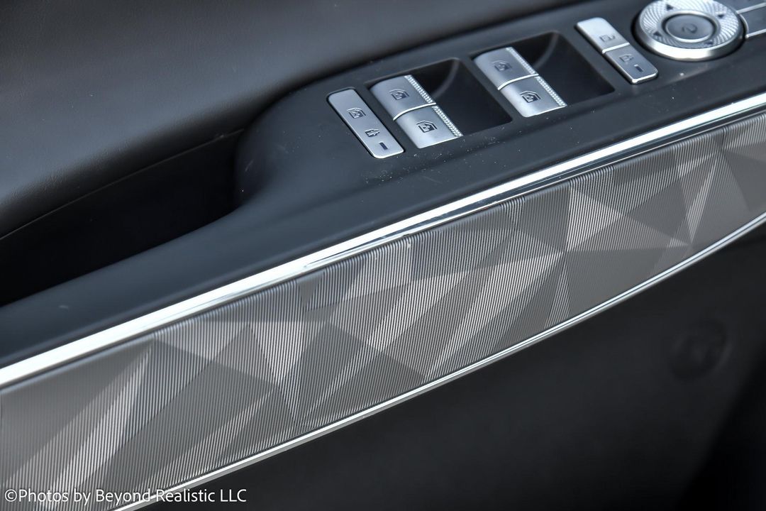 2024 Genesis GV70