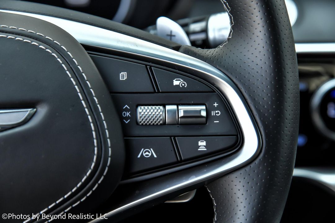 2024 Genesis GV70