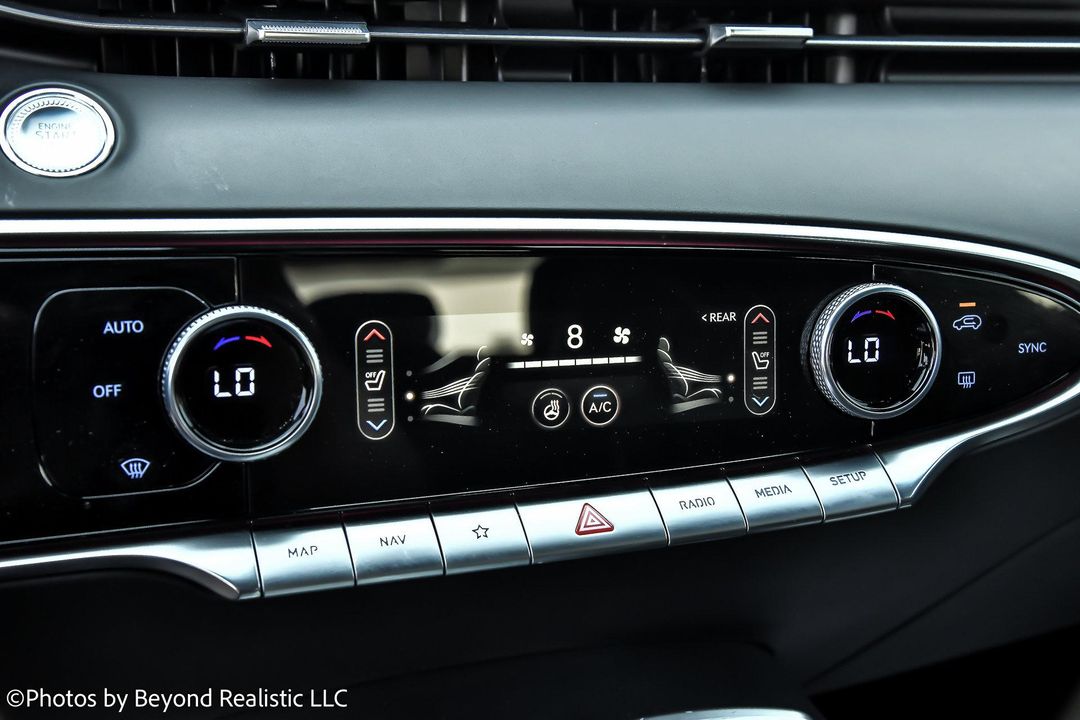 2024 Genesis GV70