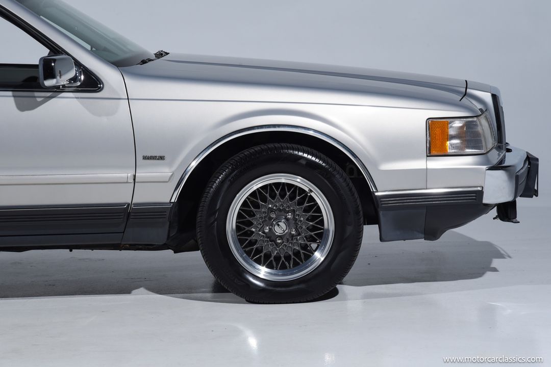 1990 Lincoln Mark VII