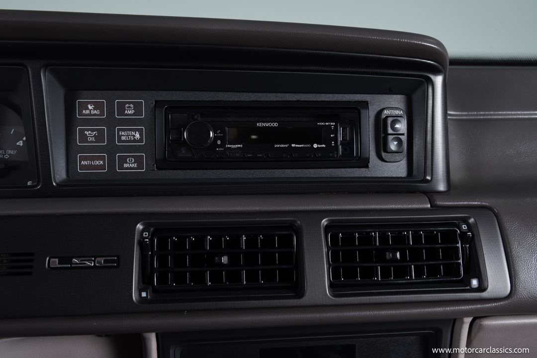1990 Lincoln Mark VII