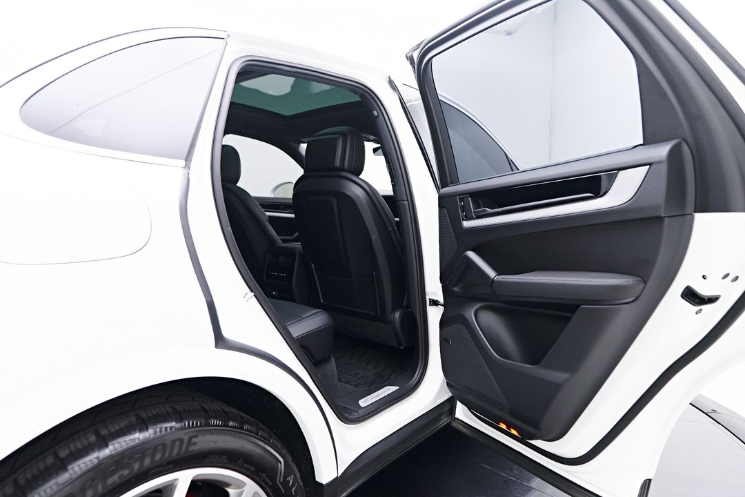 2024 Porsche Cayenne