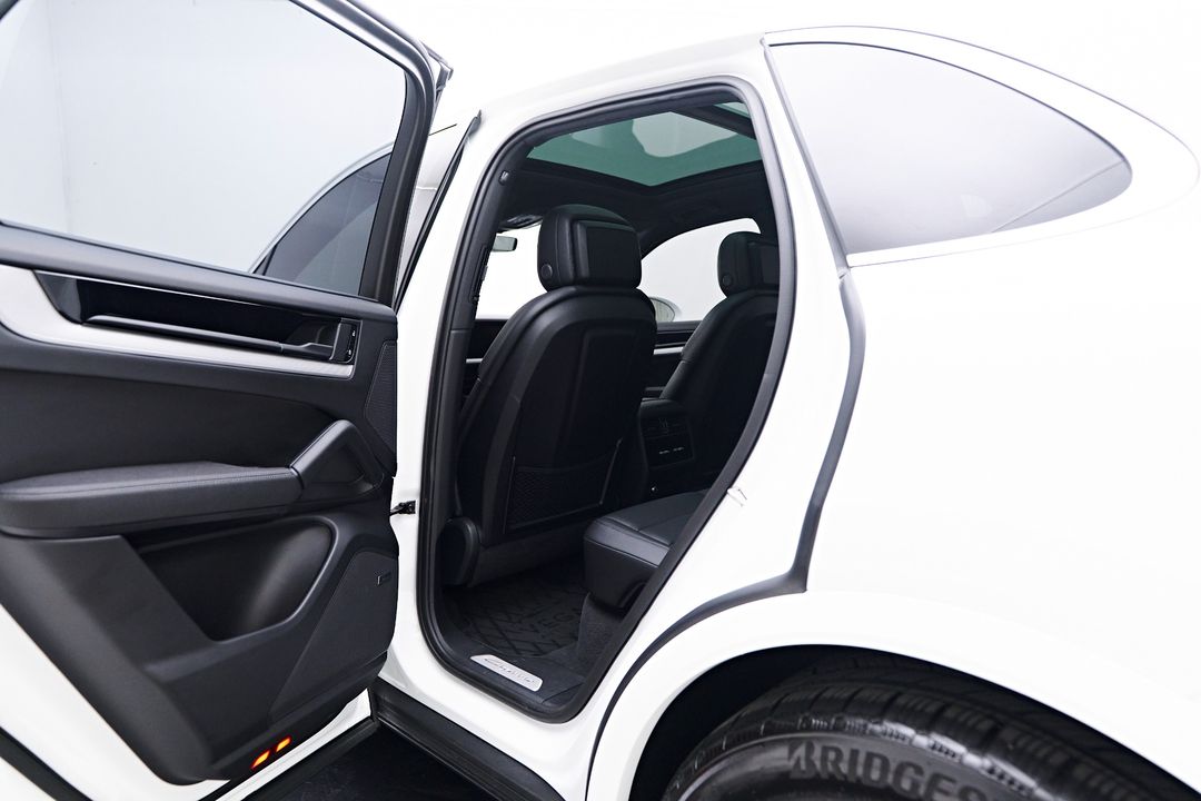 2024 Porsche Cayenne
