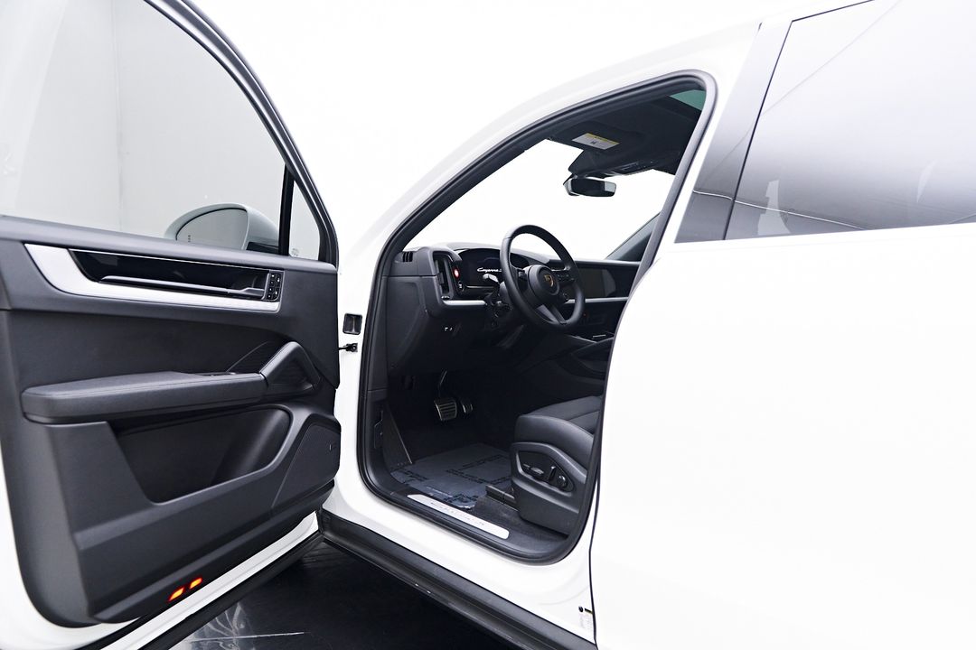 2024 Porsche Cayenne