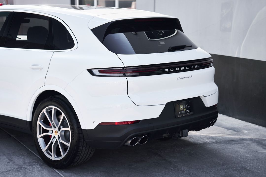 2024 Porsche Cayenne