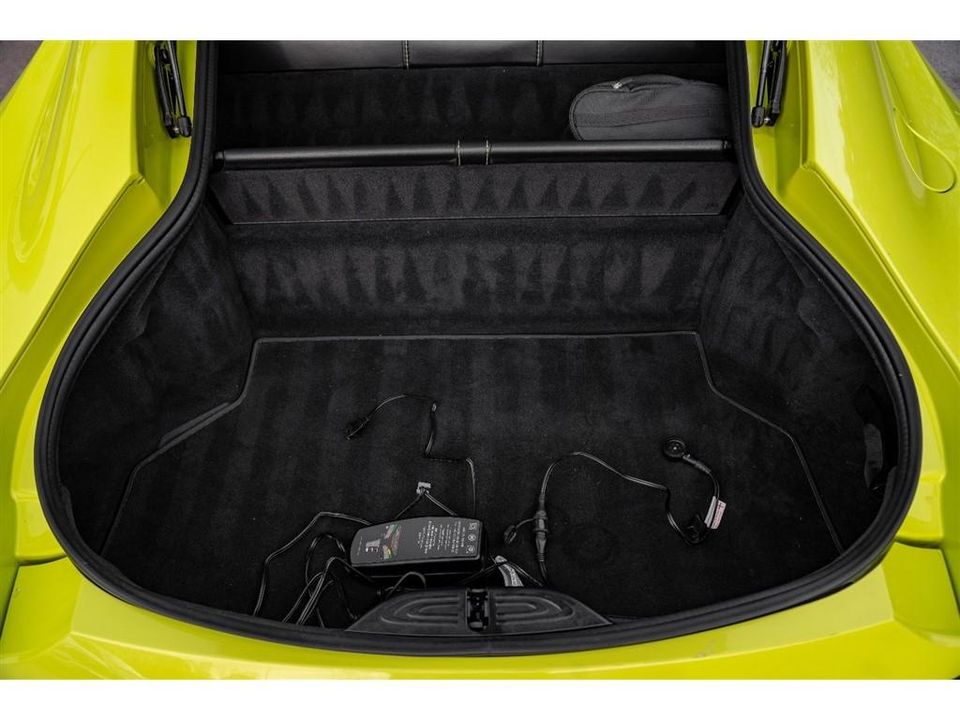 2020 Aston Martin Vantage