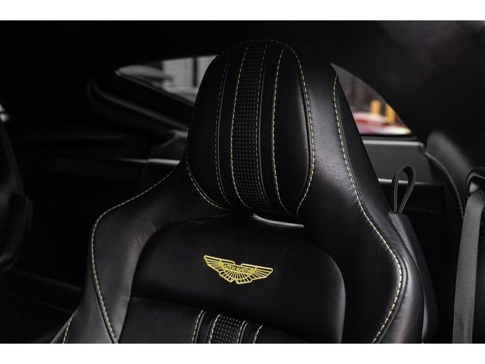 2020 Aston Martin Vantage