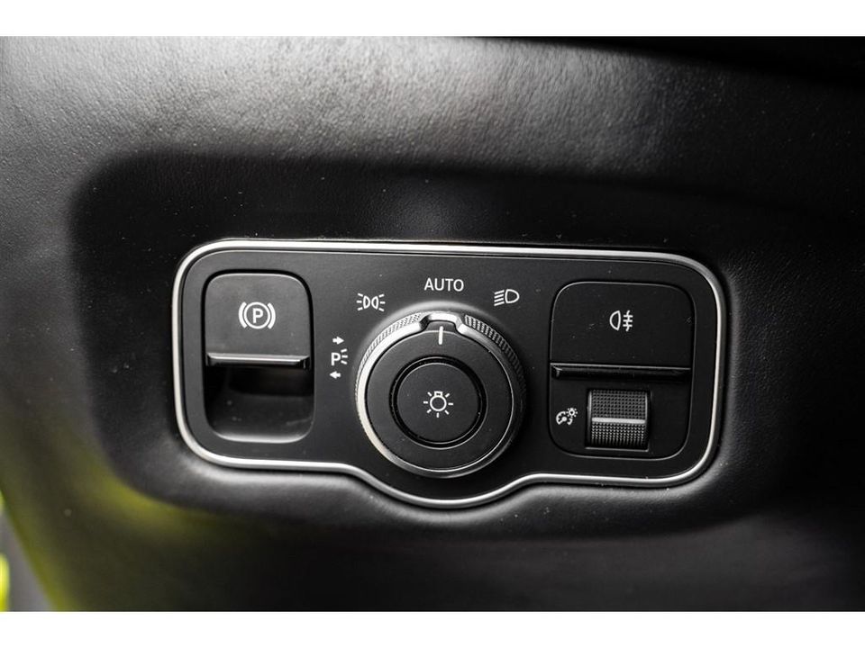 2020 Aston Martin Vantage